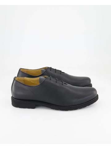 dirndl+bua Klassische Schnürschuhe in Schwarz