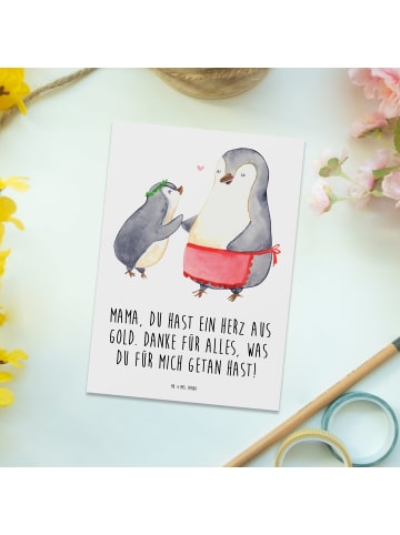 Mr. & Mrs. Panda Postkarte Mama Herz Gold mit Spruch in Weiß