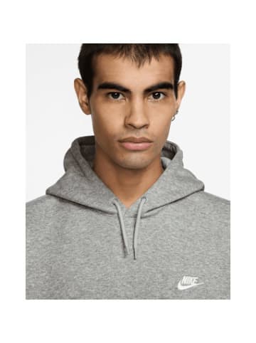 Nike Sweatshirt con capucha in DK GREY HEATHER/LT SMOKE GREY/WHITE
