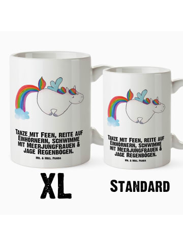 Mr. & Mrs. Panda Keramiktasse Einhorn Fliegendes Pferd mit Spruch in Weiß