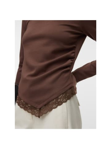 Vero Moda Langarmshirt in cocoa brown