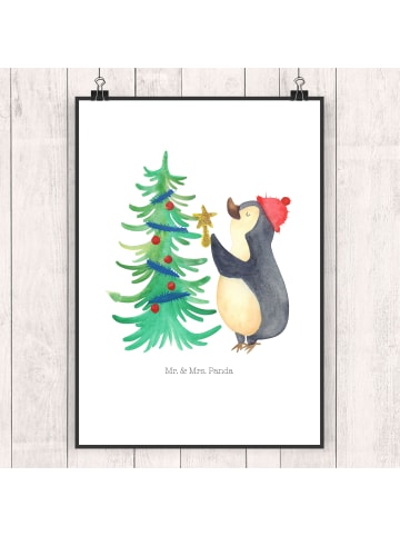 Mr. & Mrs. Panda Poster Pinguin Weihnachtsbaum ohne Spruch in Weiß