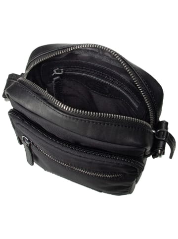 The Chesterfield Brand Bodybag Karlstad in Black