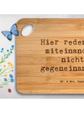 Mr. & Mrs. Panda Holzbrett Spruch Konflikte friedlich lösen mit ... in Braun