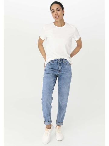 Hessnatur Jeans Hanna Mom Fit in medium blue