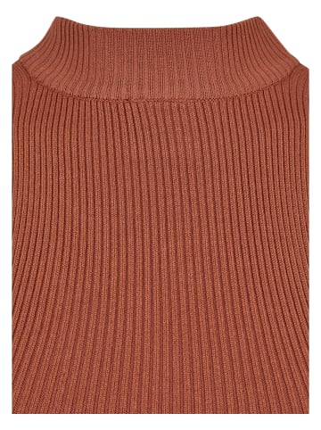 Urban Classics Urban Classics in terracotta
