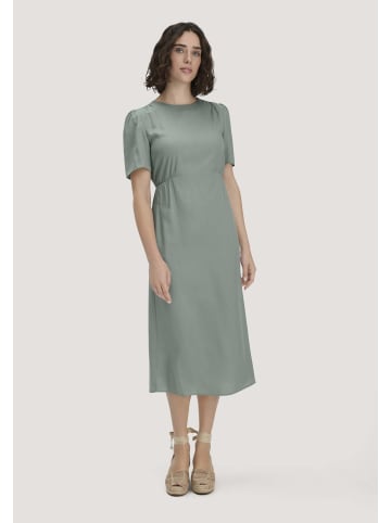Hessnatur Kleid in mattgrün