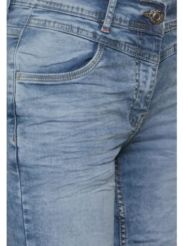 Cecil Capri in authentic used wash