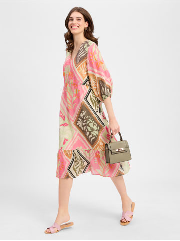 comma Kleid in rosa mehrfarbig - 0001