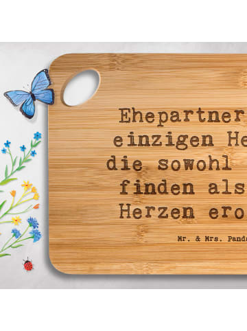 Mr. & Mrs. Panda Vesperbrettchen Spruch Ehepartner Helden mit Sp... in Braun