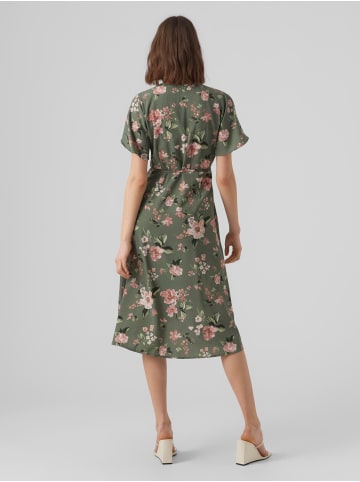 Vero Moda Kleid in Laurel Wreath