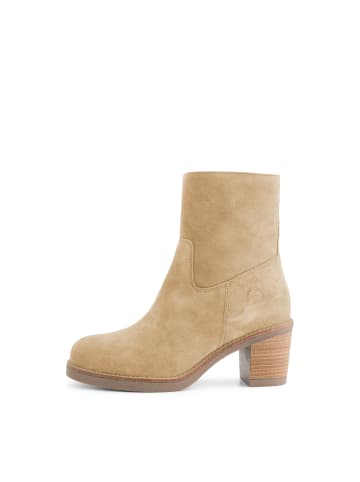 TRAVELIN' Valence in Sand