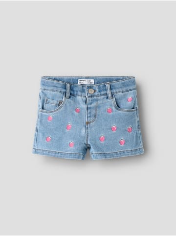 name it Shorts in Light Blue Denim