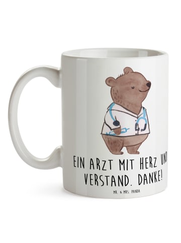 Mr. & Mrs. Panda Kaffeetasse Arzt mit Herz mit Spruch in Weiß