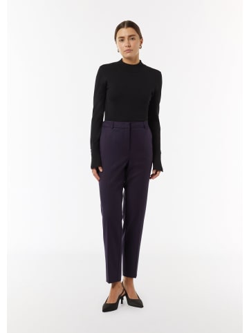 comma Hose 7/8 in Lila