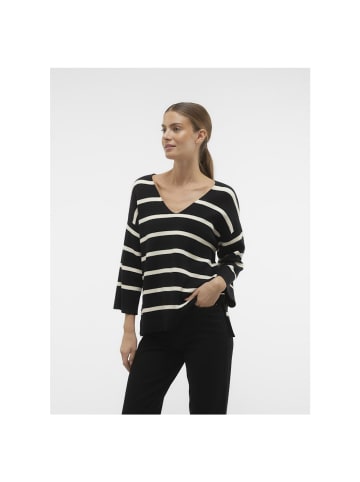 Vero Moda Pullover in Black