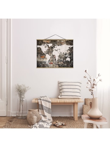 WALLART Stoffbild mit Posterleisten - Alte Mauer Weltkarte in Creme-Beige