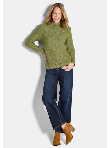 GOLDNER Kurzgröße: Flauschiger Bouclé-Pullover, Stehkragen in grün / melange