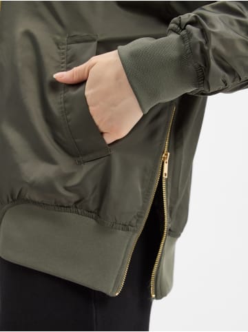 Marie Lund Blouson in khaki