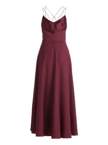 Vera Mont Abendkleid mit Volant in Wild Ruby