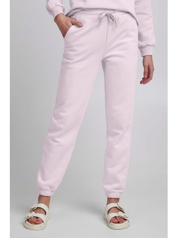 TheJoggConcept. Sweathose JCSAFINE JOGGING PANTS - 22800021  Lässige Sweatpant mit Logoprint in Lila