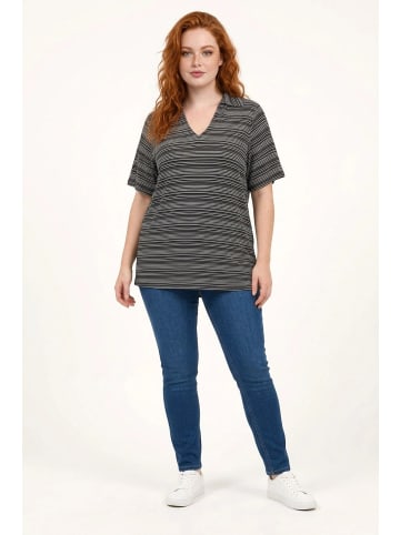 Shape Of You Blouse in Schwarz-Weiß