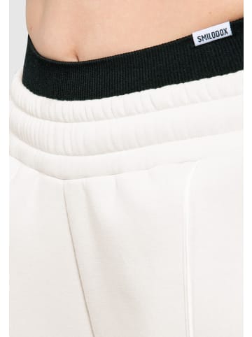 SMILODOX Jogginghose Siara in Beige