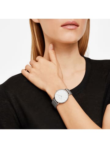 LIEBESKIND BERLIN Uhr & Armband Set Minimalistic Hearts in silber