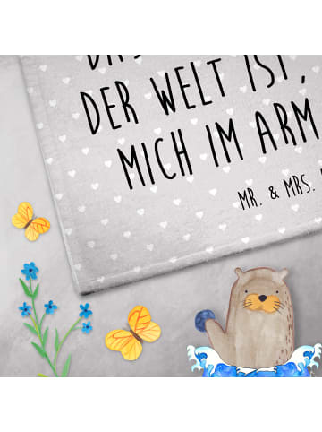 Mr. & Mrs. Panda Handtuch Klein Pinguine Kuscheln mit Spruch in Grau Pastell