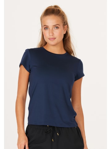 Athlecia T-Shirt Almi in 2101 Dark Sapphire