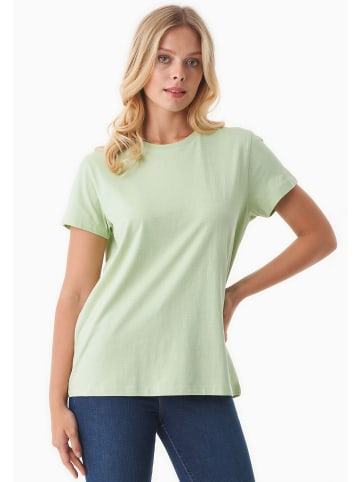 Organication T-Shirt "WCASUAL001" in Schaumgrün