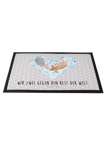 Mr. & Mrs. Panda Fußmatte Mäuse Herz mit Spruch in Grau Pastell