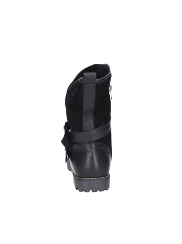 Esgano Schnürschuh in schwarz