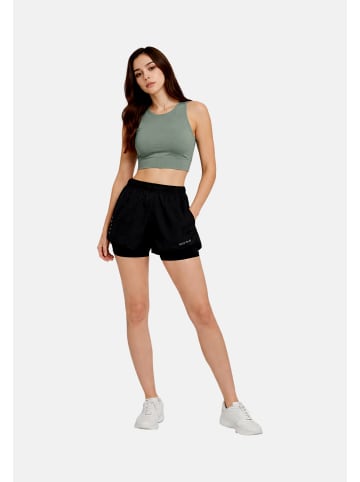 Only Play Shorts 'Mali' in schwarz