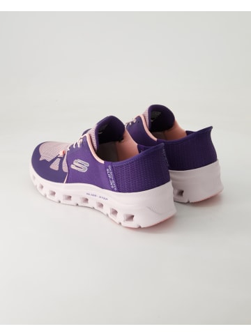 Skechers Slip On Sneaker in Lila