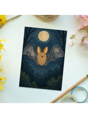 Mr. & Mrs. Panda Postkarte Fledermaus Flügel Design ohne Spruch in Weiß