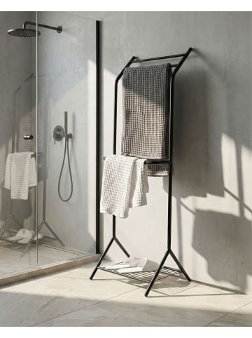 Beliani Handtuchständer COTIA in Schwarz - (W) 50 x (H) 130 x (L) 46 cm