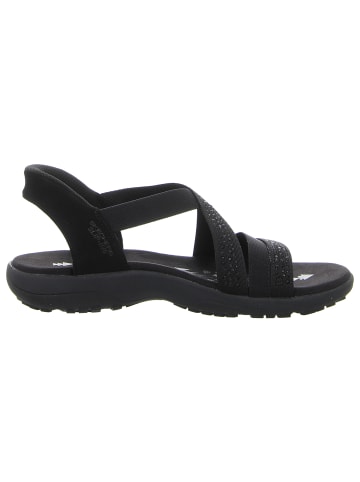 Skechers Sandalen in schwarz