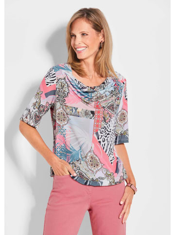 GOLDNER Kurzgröße:  Elegantes Wasserfallausschnitt-Shirt in koralle / gemustert