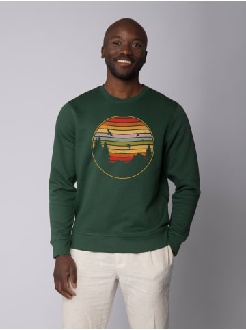 wat? Apparel Sweatshirt Sunset Berge & Tannen in Bottle Green