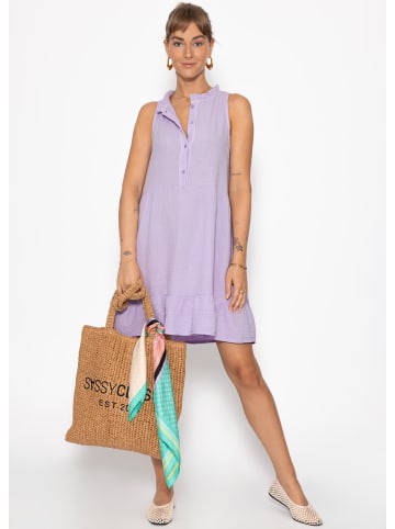 SASSYCLASSY Ärmelloses Musselin Kleid mit Volants und floralem Print in Flieder