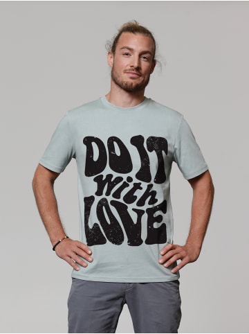 wat? Apparel T-Shirt Do it with love in Aloe