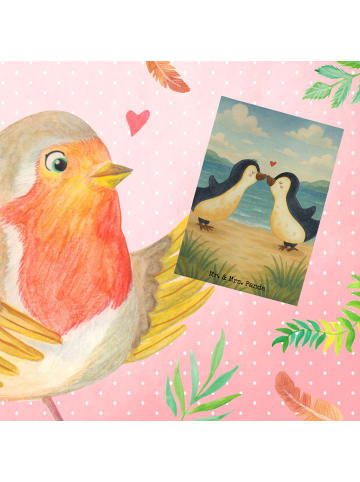 Mr. & Mrs. Panda Glückwunschkarte Pinguine Kuss Design ohne Spruch in Weiß