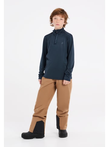 Protest " WILLOWY JR in Blue Nights