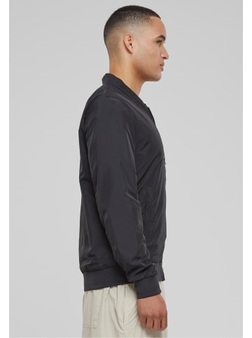 Urban Classics Urban Classics in black