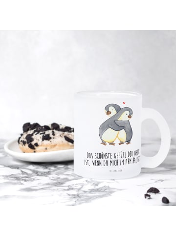 Mr. & Mrs. Panda Häferl Pinguine Kuscheln mit Spruch in Transparent