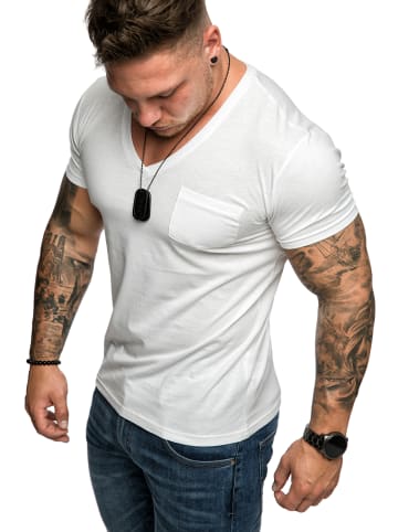 Amaci&Sons Basic Oversize T-Shirt mit V-Ausschnitt PATERSON in Weiß