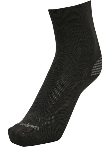 Newline Sportsocken "Base Sock" in Schwarz