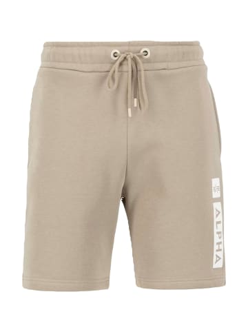 Alpha Industries Alpha Industries Shorts in vintage sand