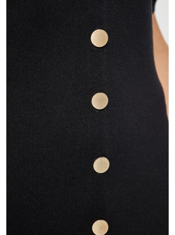 faina Women Dress in Schwarz